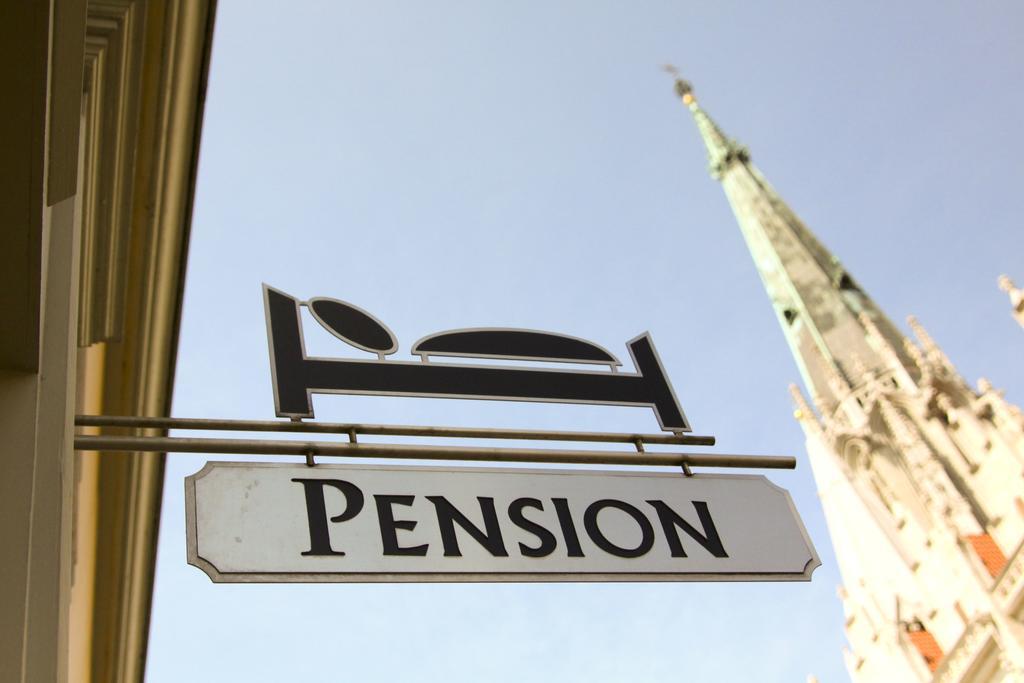 Pension Bei Der Marienkirche Mühlhausen Екстериор снимка